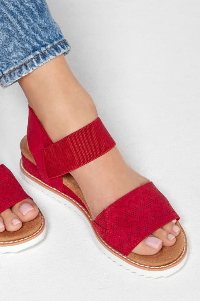 Summer Capsule Wardrobe Essentials Series: Bold Red Sandals