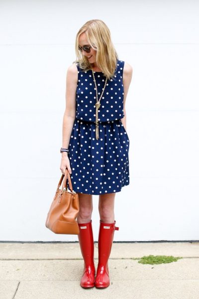 Kelly in the City polka dots and rain boots